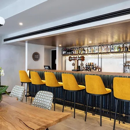 מלון Four Points By Sheraton