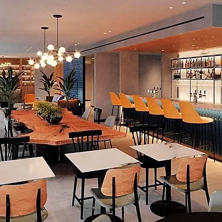 Hotell Four Points By Sheraton