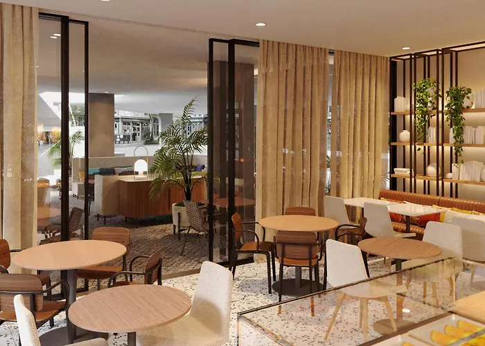 ホテル Four Points By Sheraton