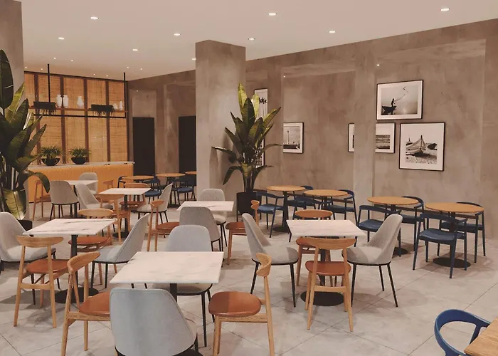 Four Points By Sheraton Отель Матозиньюш